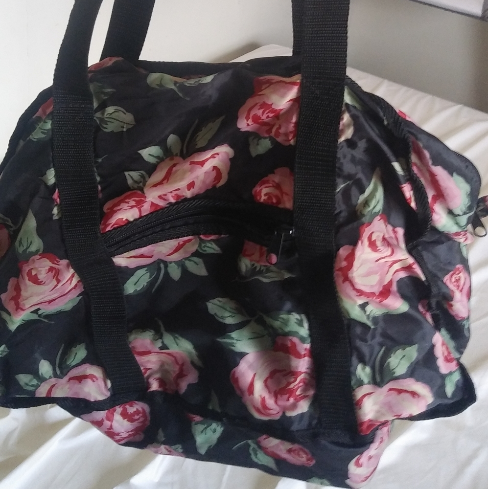 *Rose Patterned Tote* - Picture 2 of 4